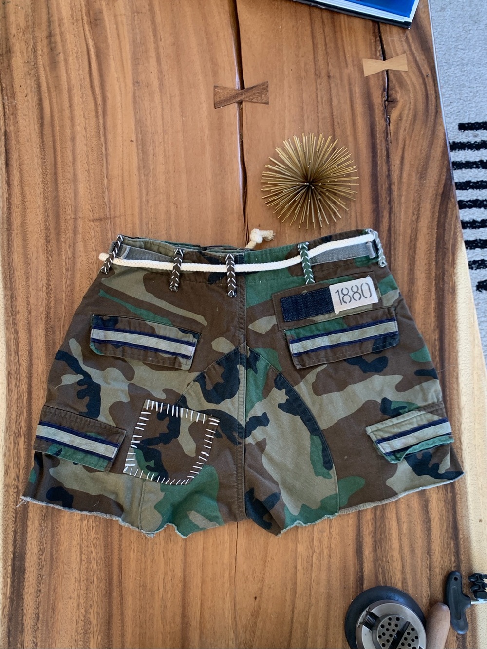 Riley Vintage Night Owl Camo Shorts - Picture 6 of 8